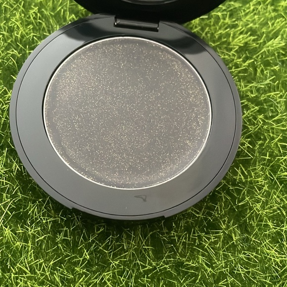 🆕 Lipstick Queen Black Lace Rabbit Cream Blush - Picture 4 of 5